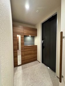デルフィ陸番館 308号-2