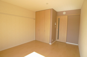 グランドソレイユ 203号-3