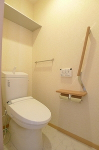 サニーフラットⅢ 102号-9