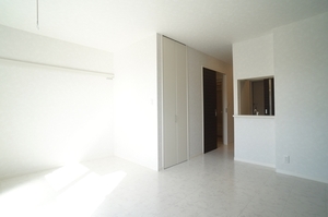 ラ スリーズ F 103号-2