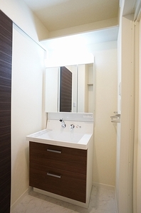 グロリオーサI 207号-11