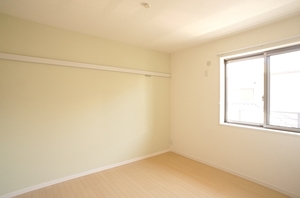 シャーメゾン　ガーデン 102号-5