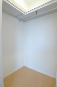 ＨＩＬＬＣＲＥＳＴ 302号-5