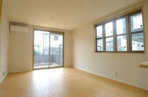 ＳＵＢＡＲＵ　ＴＯＷＮ　Ｂ 105号-2