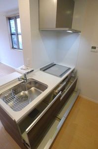 ＳＵＢＡＲＵ　ＴＯＷＮ　Ｂ 105号-4