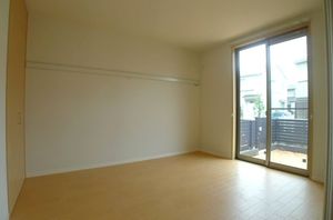 ＳＵＢＡＲＵ　ＴＯＷＮ　Ｂ 105号-5