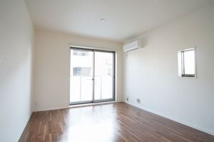 ラ・ヴィータ 205号-2