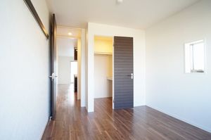 ラ・ヴィータ 205号-5