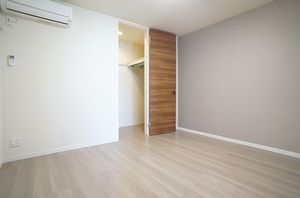 メゾン　スプランディッド 302号-5