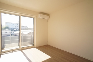 shamaison Narita 101号-2