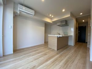 Ｓｅｒｄｉｎａ 103号-3