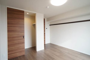 メゾンレグルス 302号-5