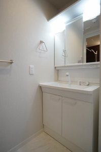 メゾンレグルス 302号-7