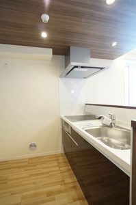 ハピネス本郷 303号-6