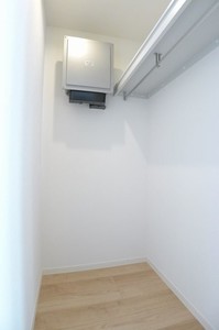 メープルリーフ 201号-6