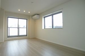 ラ・ルーチェ 303号-6