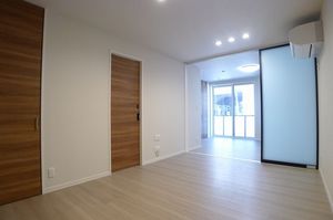 ロイヤルパレス黒砂台 102号-4