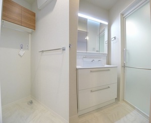 ロイヤルパレス黒砂台 302号-7