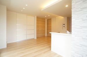 ロン・ヴェルジェ幕張 202号-3