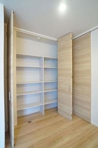 ロン・ヴェルジェ幕張 202号-4