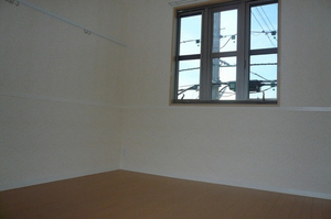 ソレイユ志津　Ｂ棟 201号-4