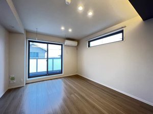 モンテサリーレ 201号-4