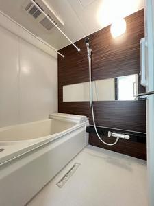 モンテサリーレ 201号-8