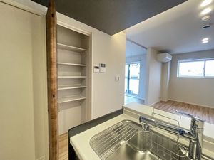 プレヴナンス東町 301号-8