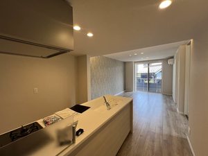 プレヴナンス東町Ⅱ 106号-4