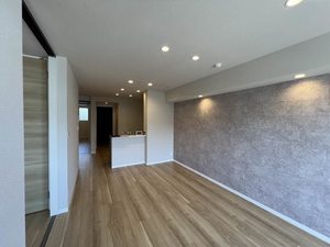 プレヴナンス東町Ⅱ 202号-3