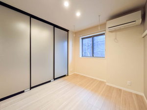 ヴァレンズ・クレシェレ 103号-6