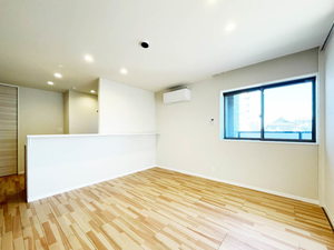 ヴァレンズ・クレシェレ 207号-3