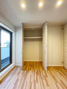 ヴァレンズ・クレシェレ 207号-8