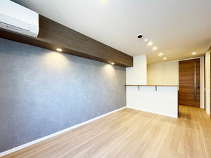 ヴァレンズ・クレシェレ 302号-3