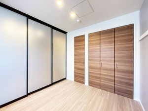 ヴァレンズ・クレシェレ 303号-7