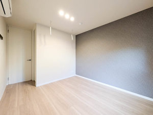 ヴァレンズ・フロレ 103号-5