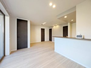 ヴァレンズ・フロレ 105号-3