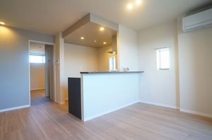 ヴァレンズ・フロレ 205号-2