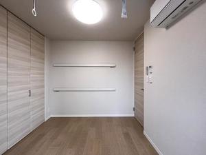 ラビアンローズ 102号-4