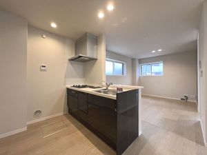 ラビアンローズ 102号-6