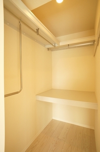 マストライフ幕張 301号-7