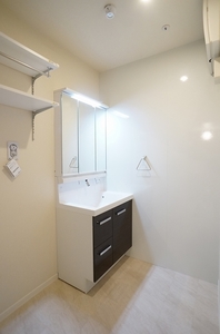 マストライフ幕張 301号-9