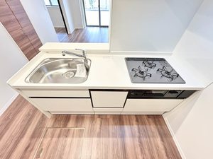 プレミアス幕張本郷 105号-3