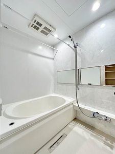 プレミアス幕張本郷 202号-7