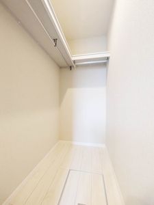 シャーメゾン小仲台 202号-4