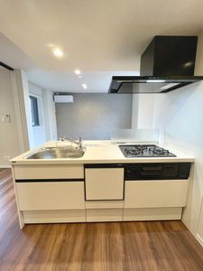 シャーメゾン小仲台 205号-5