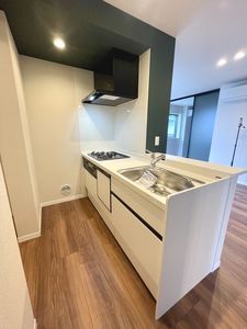 シャーメゾン小仲台 403号-4