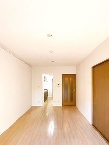 ロイヤルグランデ宮野木台 101号-3