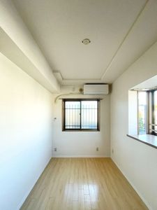 ロイヤルグランデ宮野木台 101号-5