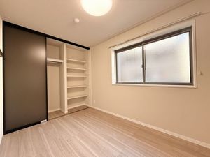 メゾン　ド　ヒロ 302号-7